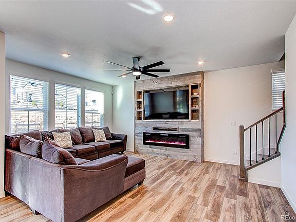 5th image of 39153 Braxton Lane
