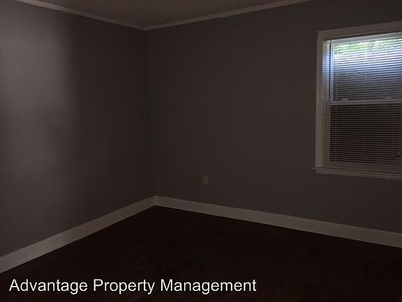 4th image of 3681 Townes Ave
