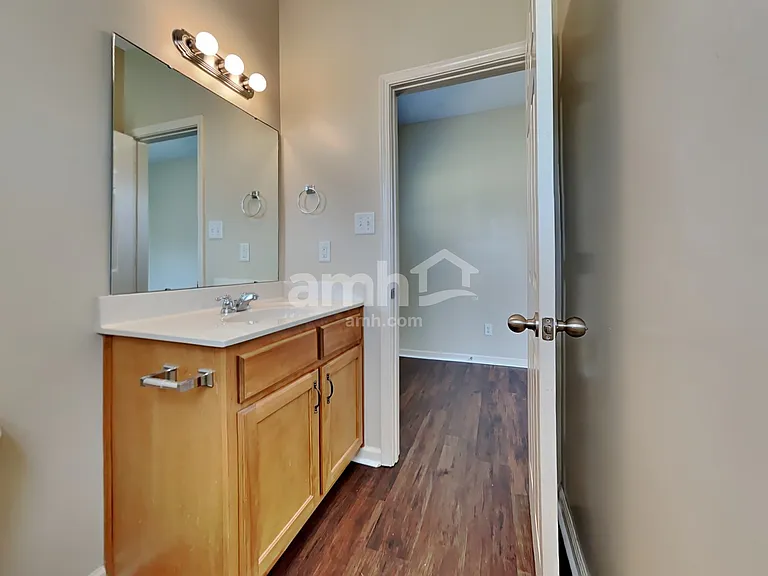 7343 Hampton Valley Cv — Photo 9