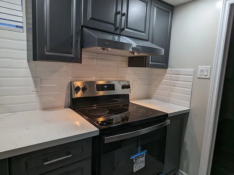 29 Brantford Dr — Photo 3