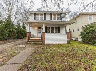 984 Hunt St, Akron, OH 44306