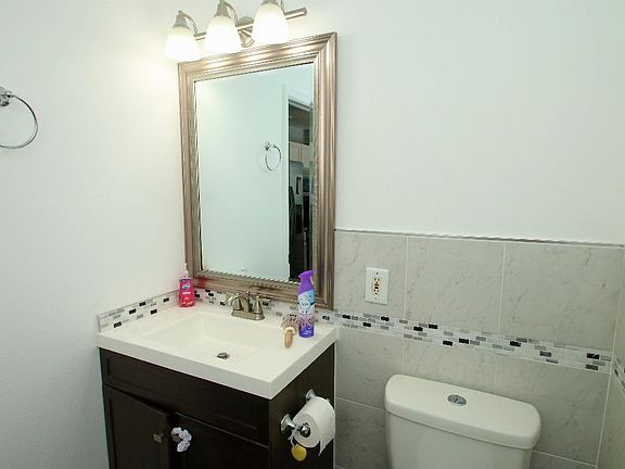 5th image of 14009 Abaco Isle Dr