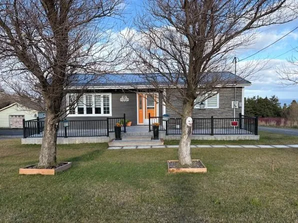 110 Main Street, Lourdes, NL A0N1R0