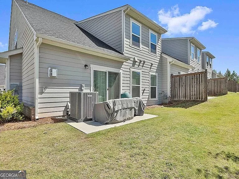57 Robertson Ave — Photo 35