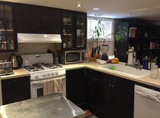 60 Rosevear Ave #2, Toronto, ON M4C1Z4