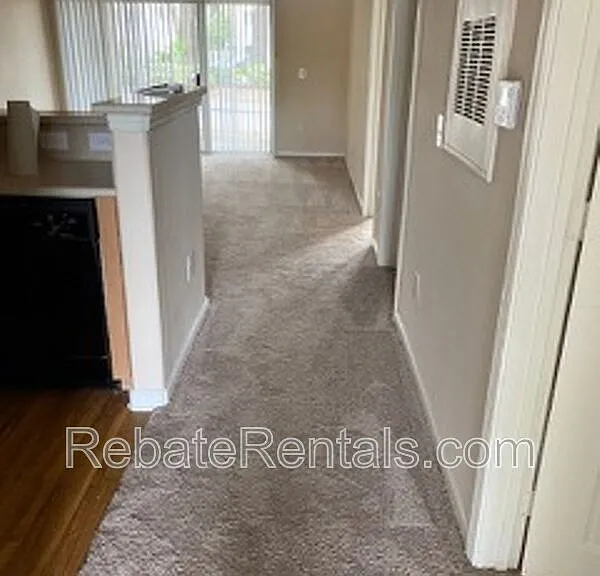 8290 Gate Pkwy W #102 — Photo 9