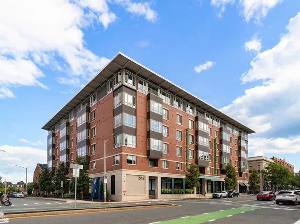 65 Washington St #405, Salem, MA 01970