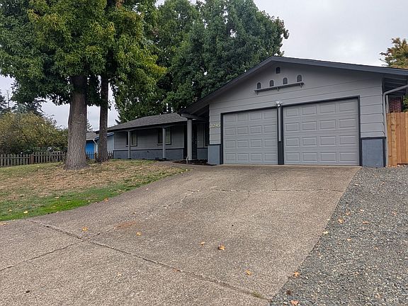 2nd image of 3245 Marvin Dr
