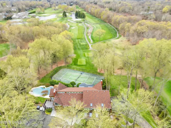 41 Londonderry Dr, Greenwich, CT 06830