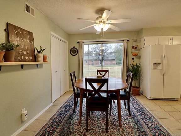 3rd image of 13694 S Hickory Pl E