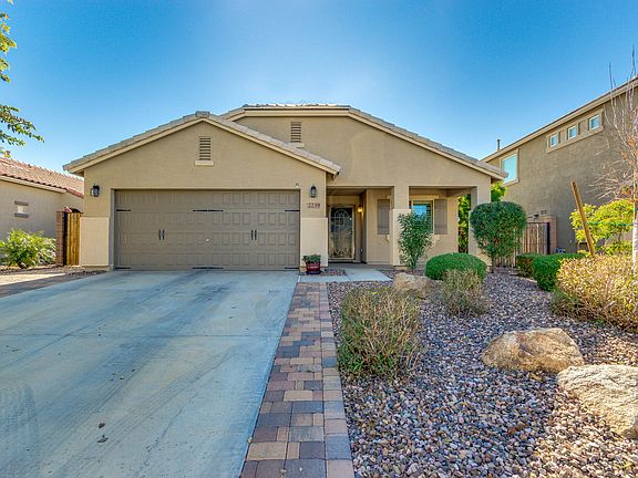 2nd image of 2239 E Hazeltine Way