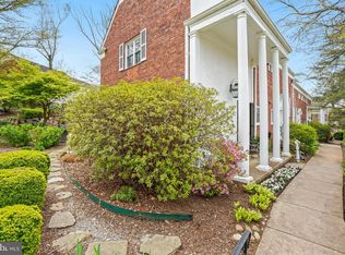3251 Gunston Rd, Alexandria, VA 22302