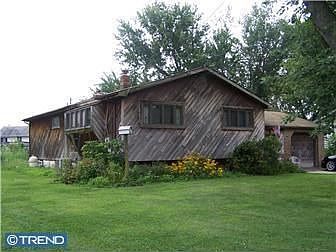 2nd image of 3 Chapel Ct