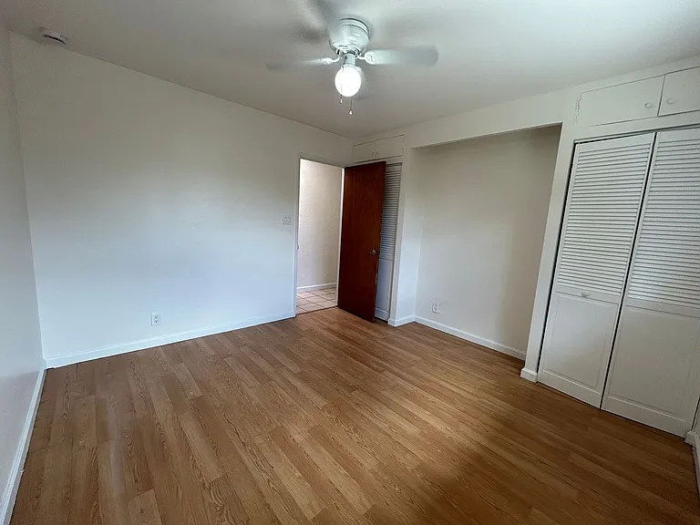 1430 Linwood Dr — Photo 16