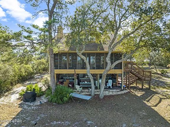 3rd image of 21904 Lakeview Dr