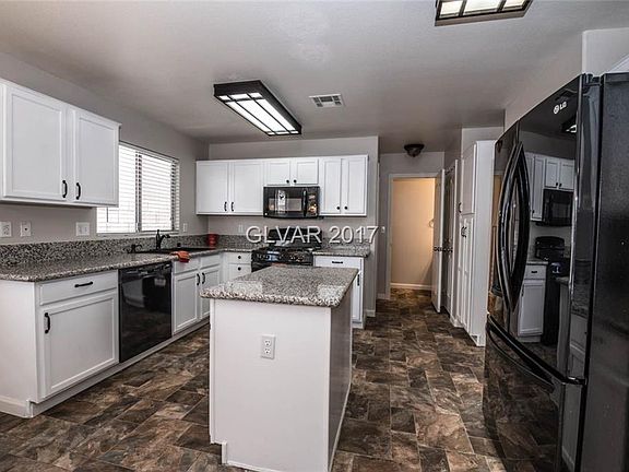 4th image of 4633 Grand Rock Dr