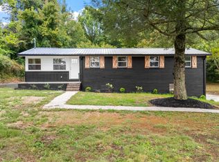 5501 Ball Rd, Knoxville, TN 37931