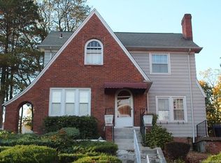 172 Lakeview Ave, Hamden, CT 06514
