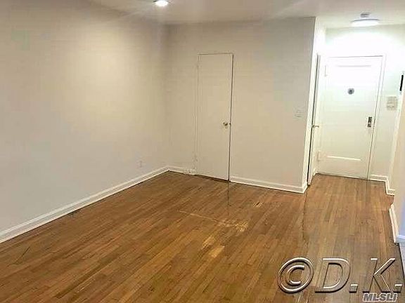 3rd image of 425 W Broadway APT 1U