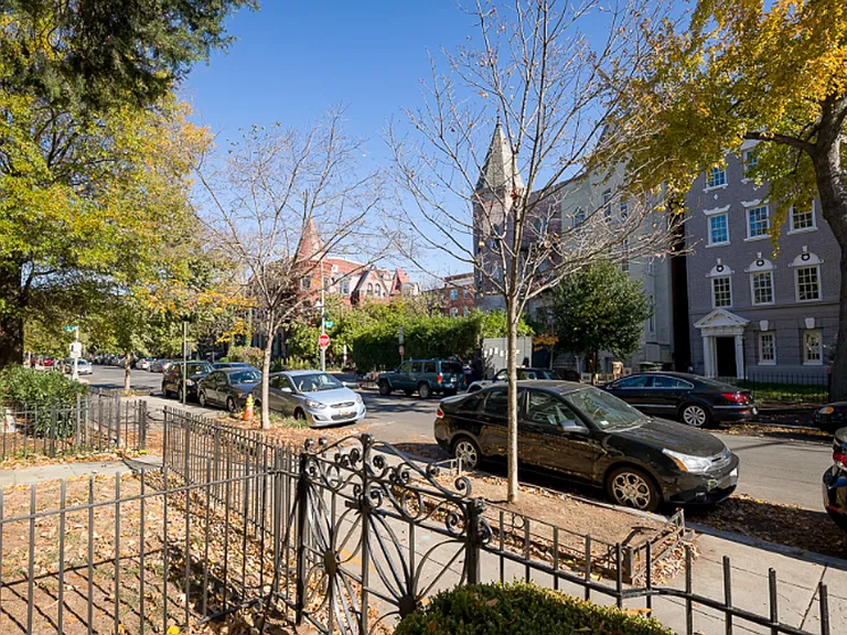 Neighborhood