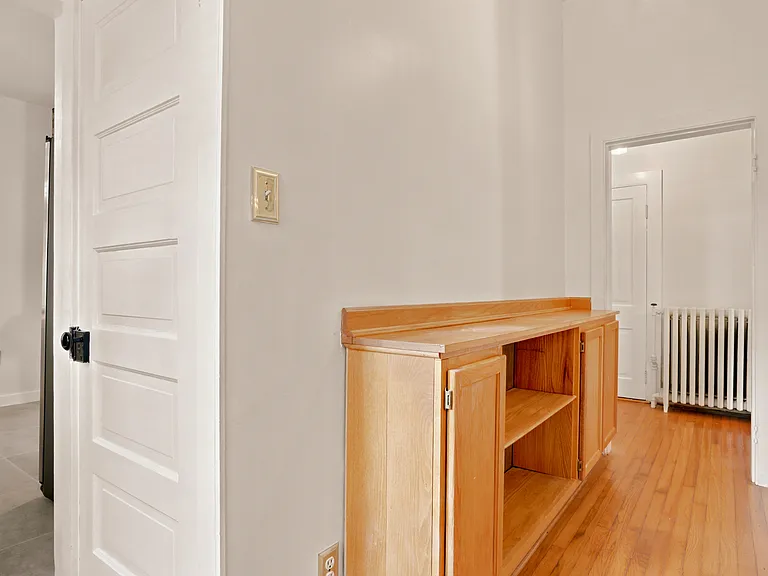 209 N Washington St — Photo 60