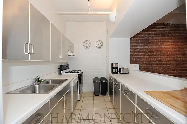 Rented by Harmonycity Corp. | media 30