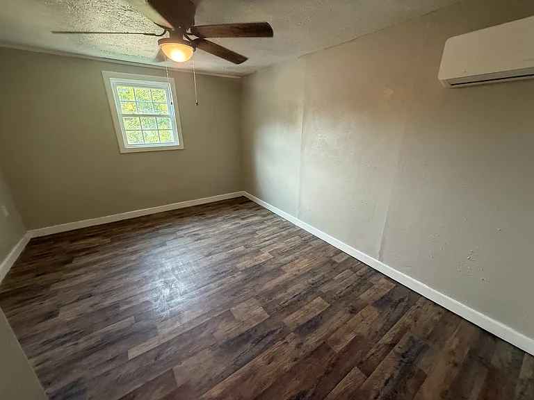 1024 Relation Rd — Photo 6