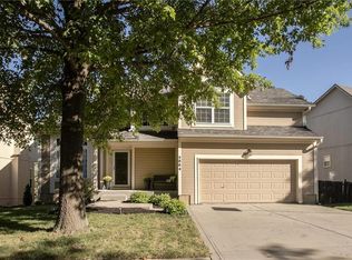 5004 Payne St, Shawnee, KS 66226