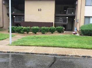 60 Amberly Dr UNIT E, Manalapan, NJ 07726