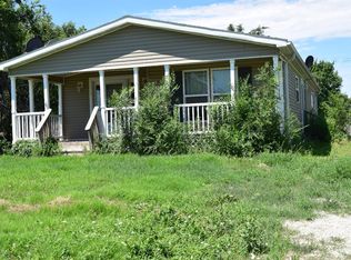 517 Layton Ln, Enterprise, KS 67441