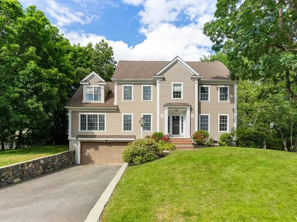 99 Blake Rd, Lexington, MA 02420