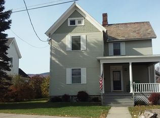 12 Stanton St, Ticonderoga, NY 12883