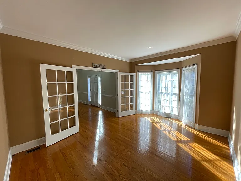 3602 French Woods Rd — Photo 3