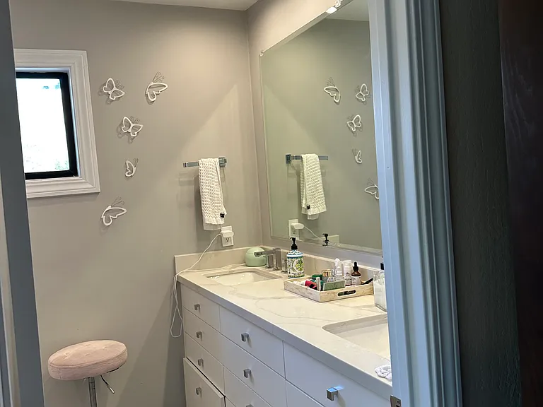 425 Woodminster Dr — Photo 17