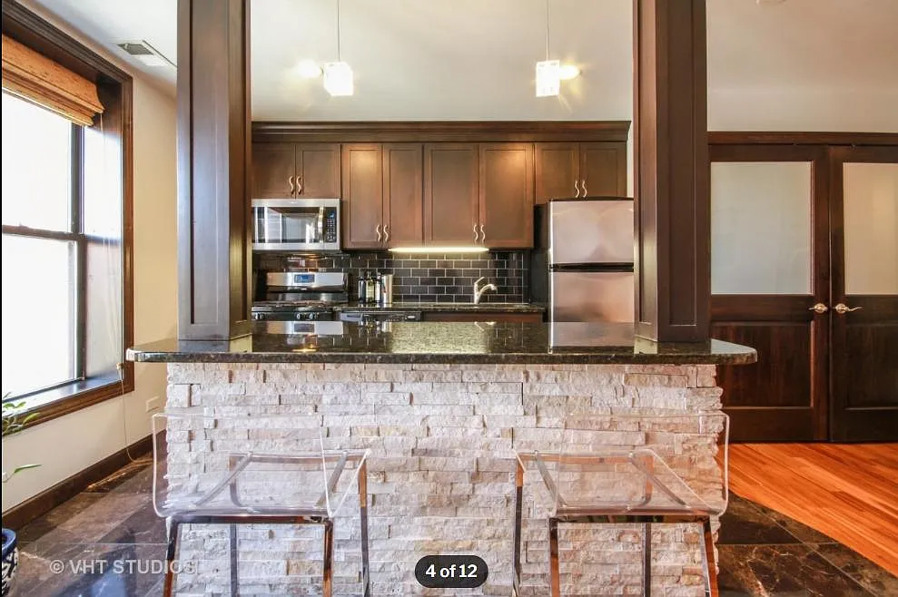 1600 N Halsted St — Photo 3