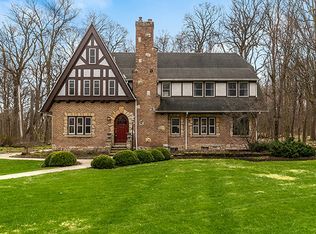 1 Jacqueline Dr, Downers Grove, IL 60515