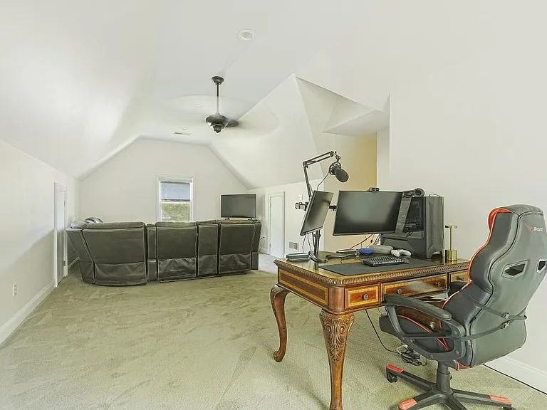 1350 Battleview Dr NW — Photo 14