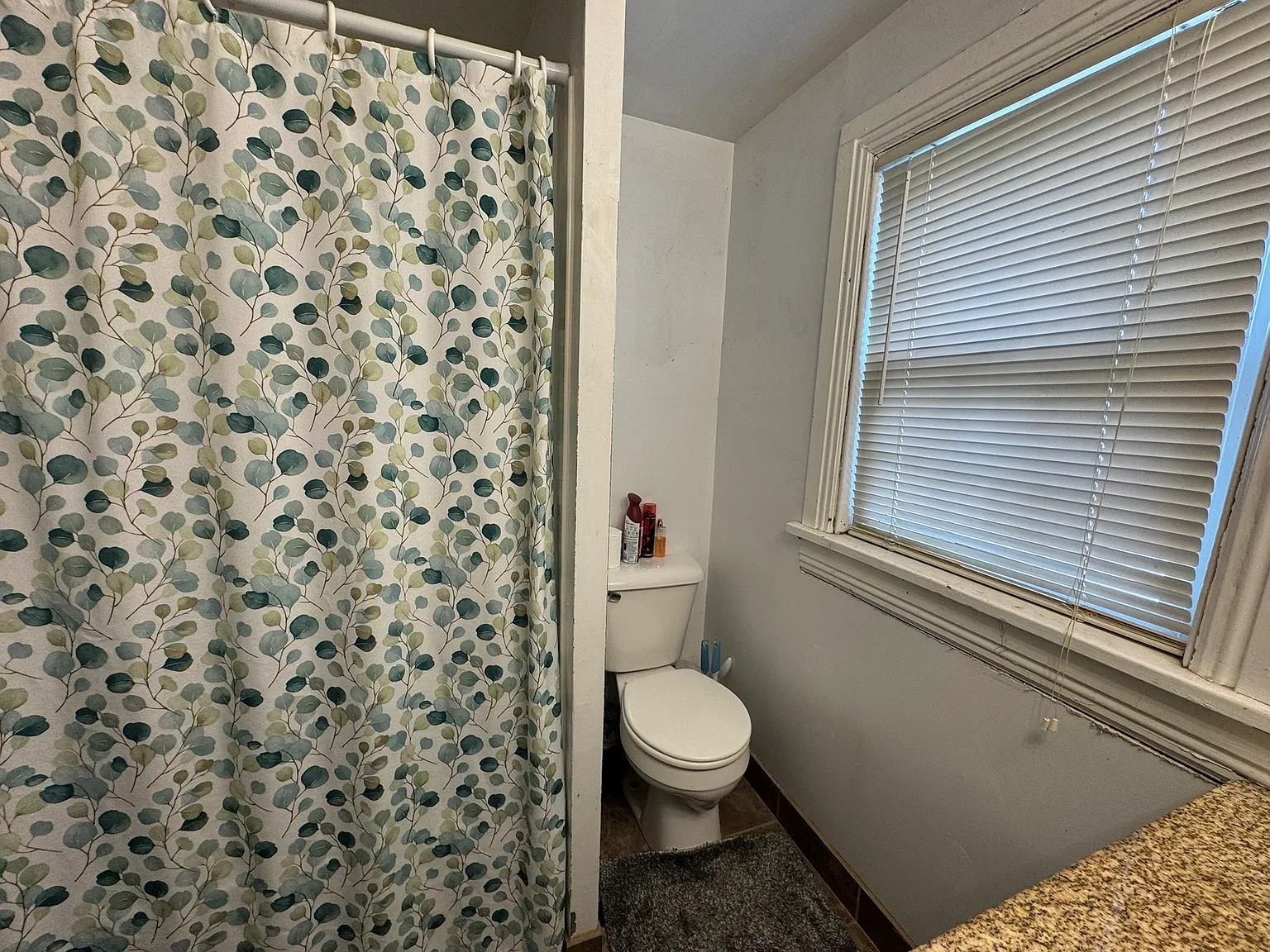 412 N Dubuque St — Photo 4