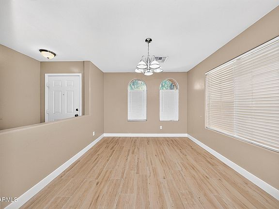 3rd image of 6632 S 18TH Drive