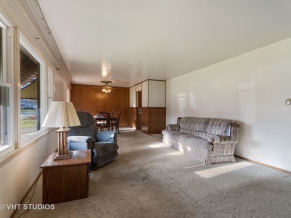 4th image of 170 Bradley Ln