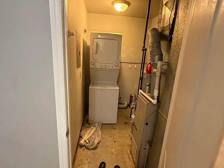 1407 E Carson St #2 — Photo 9