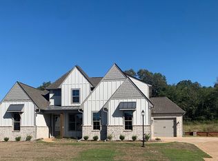 105 Rolling Hill Dr, Piperton, TN 38017