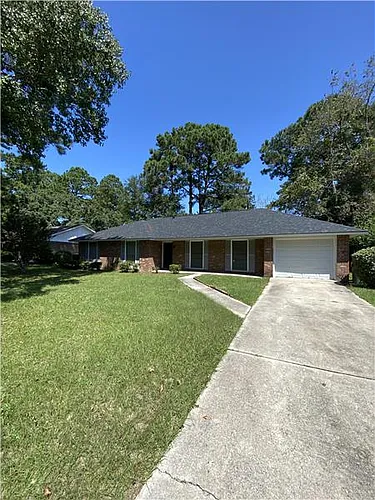 808 Jamestowne Rd Photo 1