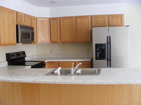 4th image of 1509 Crown Dr