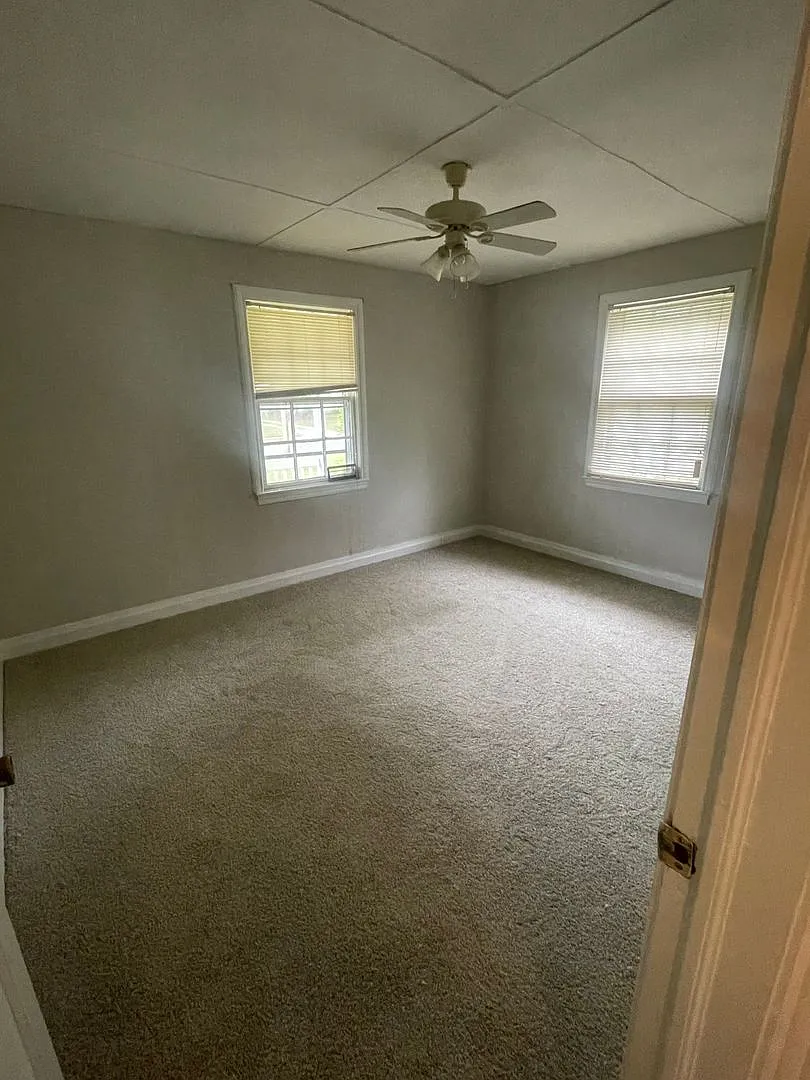 1115 Arrington Avenue — Photo 4