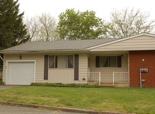 4 Connecticut Dr, Whiting, NJ 08759