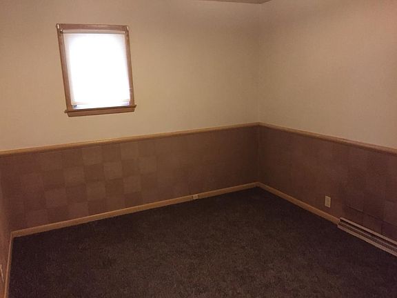 3rd image of 2504 N Washington St APT A