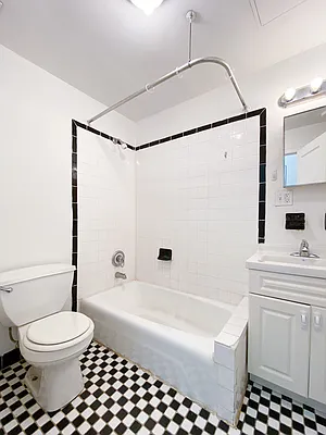 Rented by City Connections Realty | media 4