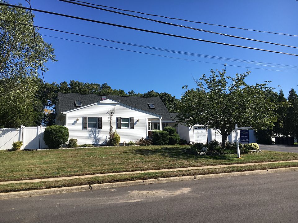 2nd image of 397 Raft Ave