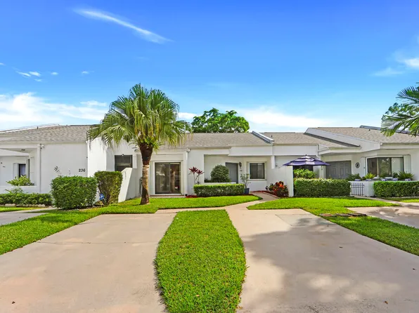 234 PAR Drive, Royal Palm Beach, FL 33411